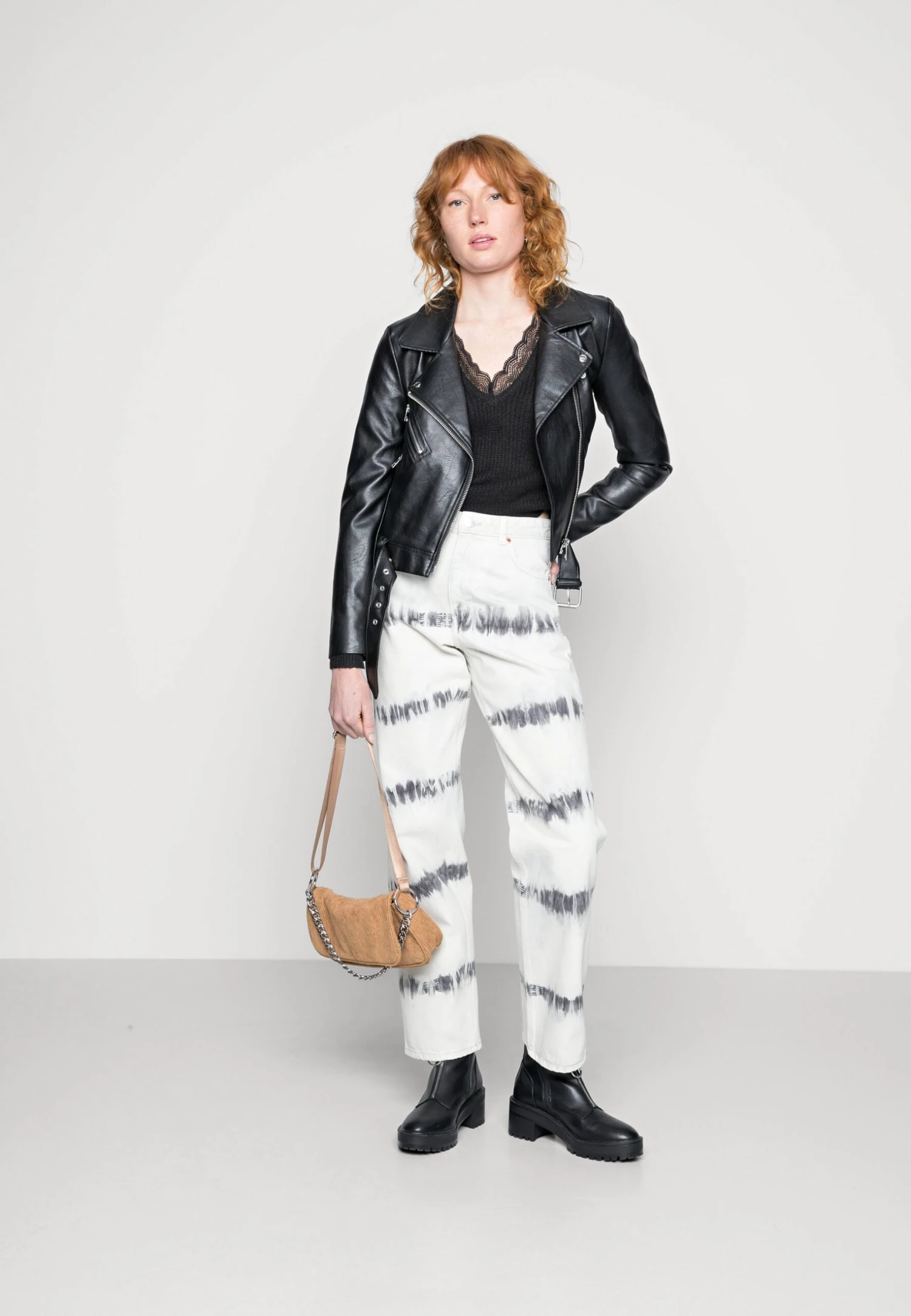 Vila Trui - Black 4 Vila Trui - Black - Afbeelding 2