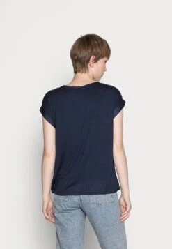 Vila Viellette - Blouse - Navy Blazer 9 Vila Viellette - Blouse - Navy Blazer -Vila 10af19c82e4f43ae823c6666af25e69b