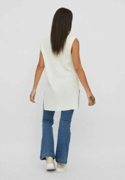 Vila T-Shirt Basic - White Alyssum 11 Vila T-Shirt Basic - White Alyssum -Vila 10b524636c4a41cbbd60ba37e5d3dcea