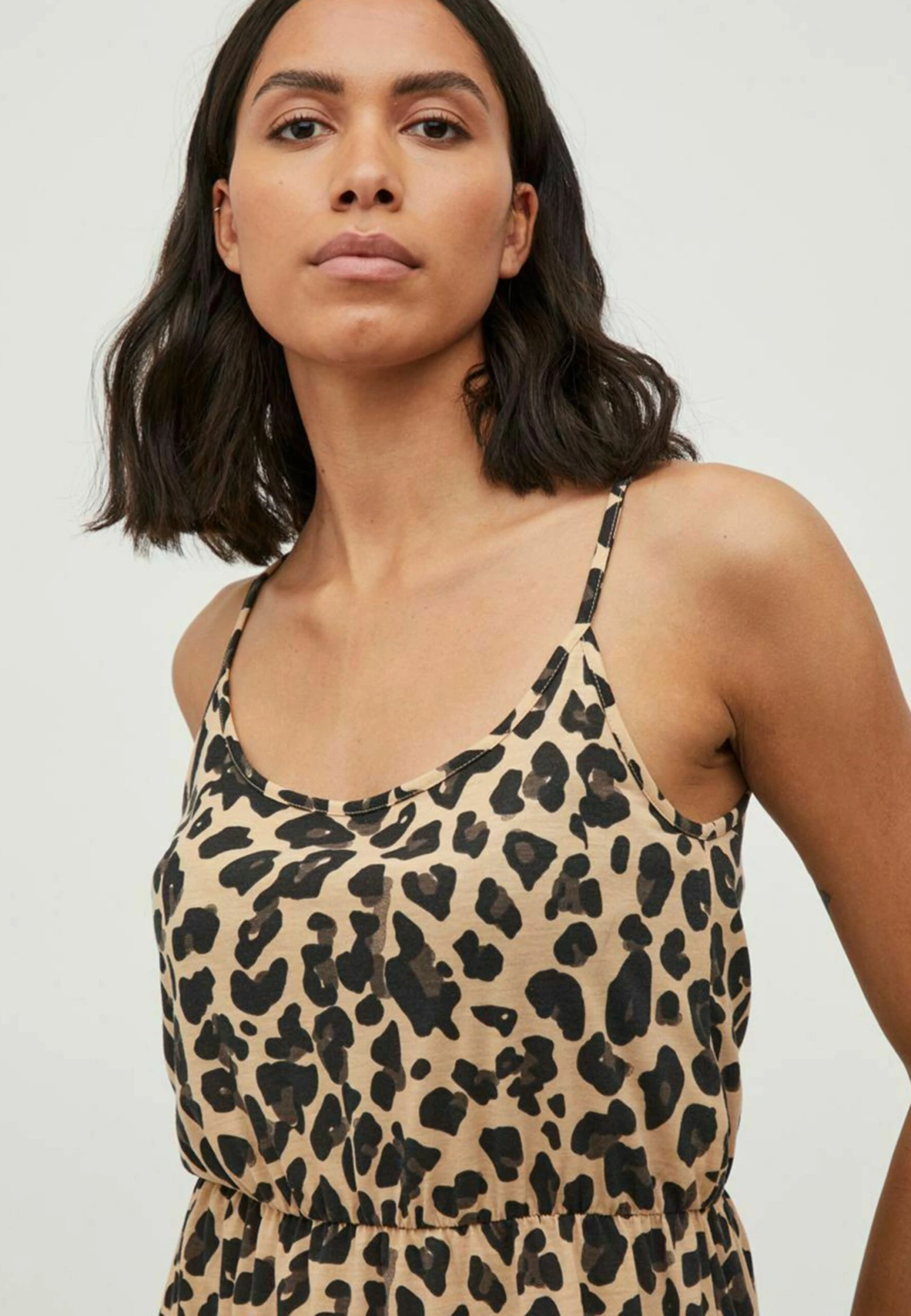 Vila Träger - Jurk - Beige/ Mottled Beige 6 Vila Träger - Jurk - Beige/ Mottled Beige - Afbeelding 4