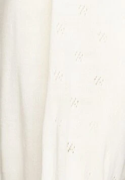 Vila Viava L S O-Neck Ka - Trui - Off-White -Vila 20415e1eb07a484da3bdcd1615a4faea