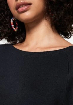 Vila Vimarla O Neck - Trui - Black 13 Vila Vimarla O Neck - Trui - Black -Vila 207ae233ca6b417284d70869638399b8