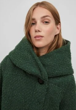 Vila Halflange Jas - Pineneedle 12 Vila Halflange Jas - Pineneedle -Vila 26039f4e7bd445b2bbaf221a7fe9b0d7