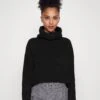 Vicilia Rollneck- Trui - Black