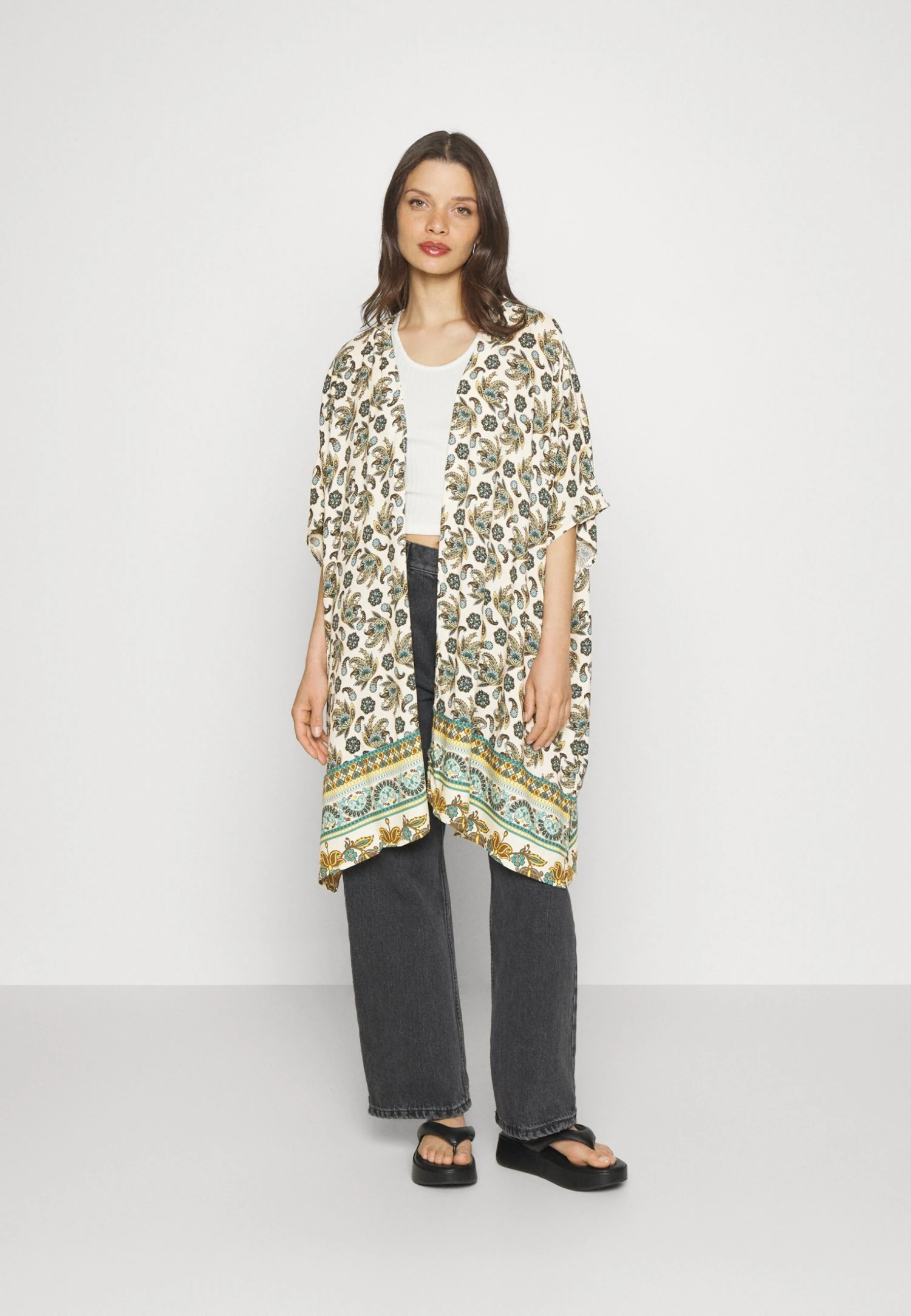 Viayais S/S Kimono/Ka/Ptt - Lichte Jas - Birch Aop Blue/Green 3 Viayais S/S Kimono/Ka/Ptt - Lichte Jas - Birch Aop Blue/Green