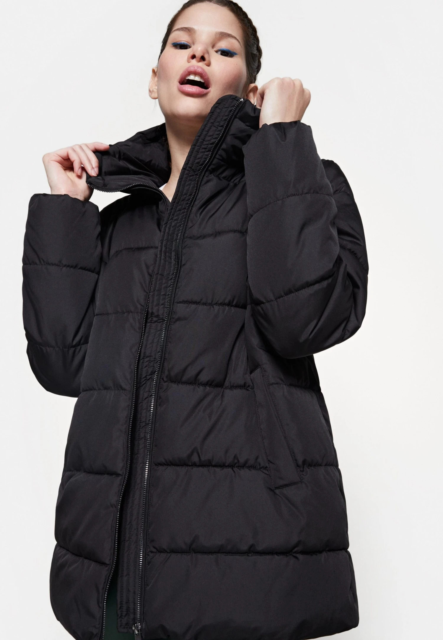 Vila Vitate Puffer Jacket - Winterjas - Black 6 Vila Vitate Puffer Jacket - Winterjas - Black - Afbeelding 4