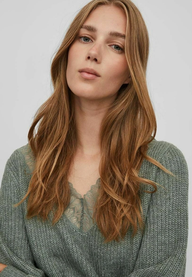 Vila Viglacy Rev V-Neck - Trui - Laurel Wreath 6 Vila Viglacy Rev V-Neck - Trui - Laurel Wreath - Afbeelding 4