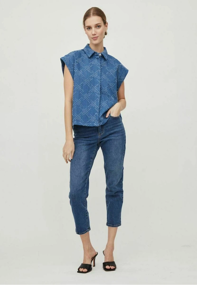 Vila Gemusterte - Bodywarmer - Medium Blue Denim 4 Vila Gemusterte - Bodywarmer - Medium Blue Denim - Afbeelding 2