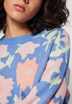 Vila Viflowi - Trui - Blue Yonderpattern:Peach Pink/Old Rose Flowers 13 Vila Viflowi - Trui - Blue Yonderpattern:Peach Pink/Old Rose Flowers -Vila 3e7f95633c17460d91b2807e6a34c390