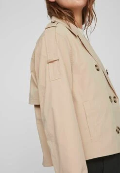 Vila Kurze - Lichte Jas - Doeskin -Vila 4cc45e5dc30146baa823cd015c3a47c0