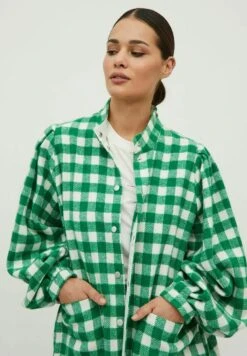 Vila Halflange Jas - Jelly Bean 11 Vila Halflange Jas - Jelly Bean -Vila 51dfea68768c46dba6271265a317afc3