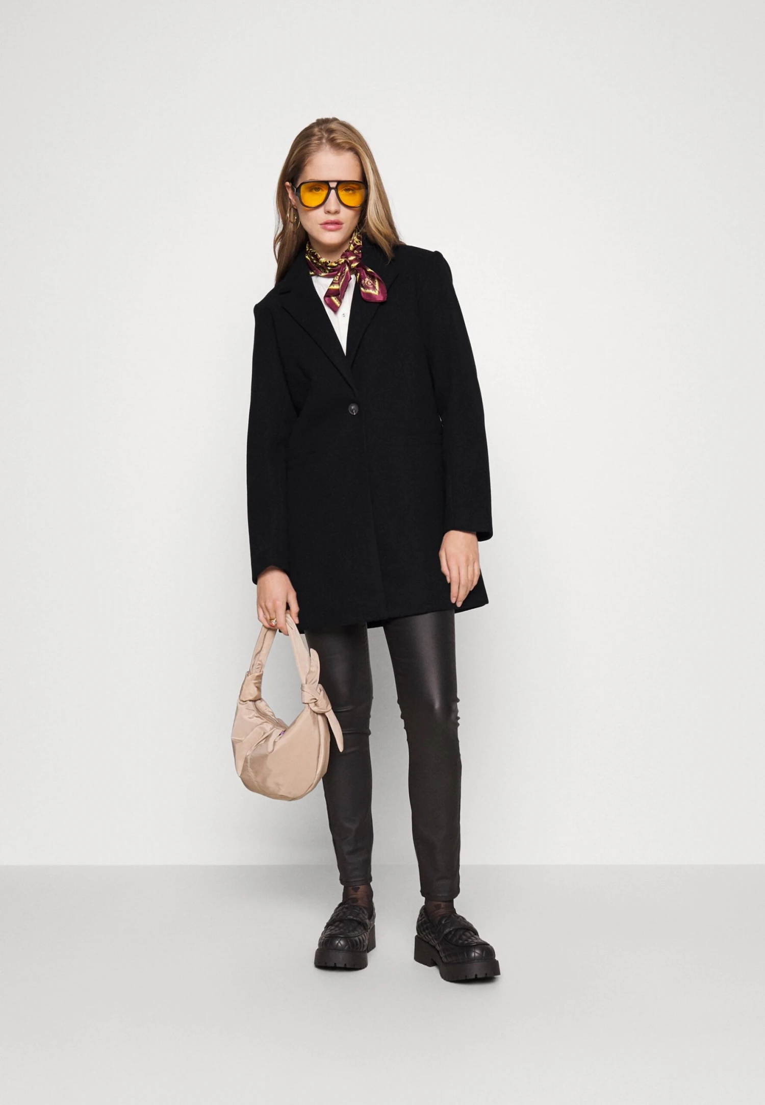 Vipoko Jacket Ptt - Winterjas - Black 4 Vipoko Jacket Ptt - Winterjas - Black - Afbeelding 2