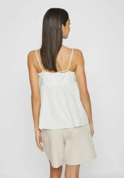 Vila Träger Babydoll - Top - Cloud Dancer -Vila 5867f810fb154dd58a46a5fe43fc717f