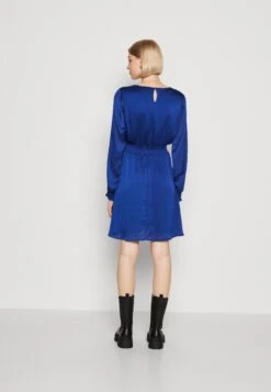 Vila Vibela Smock Dress- Cocktailjurk - Mazarine Blue -Vila 5a533b9329174a429af1cfedddedb4ec
