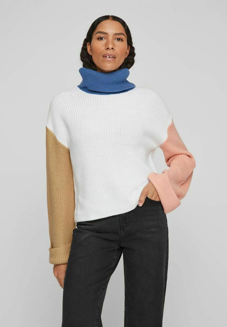 Vila Trui - White Alyssum 3 Vila Trui - White Alyssum