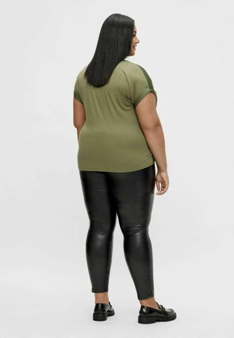 Curve - T-Shirt Basic - Four Leaf Clover 5 Curve - T-Shirt Basic - Four Leaf Clover - Afbeelding 3