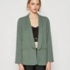 Vila Vivarone Open - Blazer - Duck Green 1 Vila Vivarone Open - Blazer - Duck Green -Vila 6c8f4361cbb44147a4b9284e9c884109