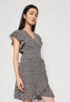 Vila Vifini Wrap Short Dress - Jurk - Sweet Lavender/Alini -Vila 74620f37d57b4c998c2cc1dcf424191f