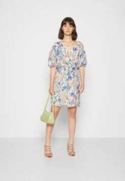 Vila Viluna 2/4 V-Neck Dress - Jurk - Cloud Dancer -Vila 78f1ab2d395d4aad848b47687d2cc880