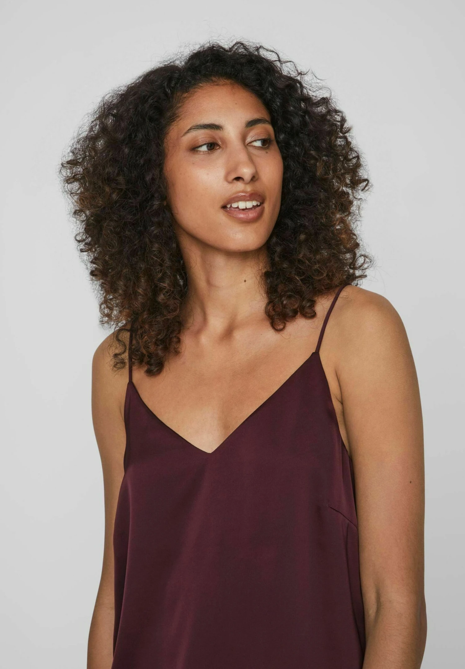 Vila V-Ausschnitt - Top - Winetasting 6 Vila V-Ausschnitt - Top - Winetasting - Afbeelding 4