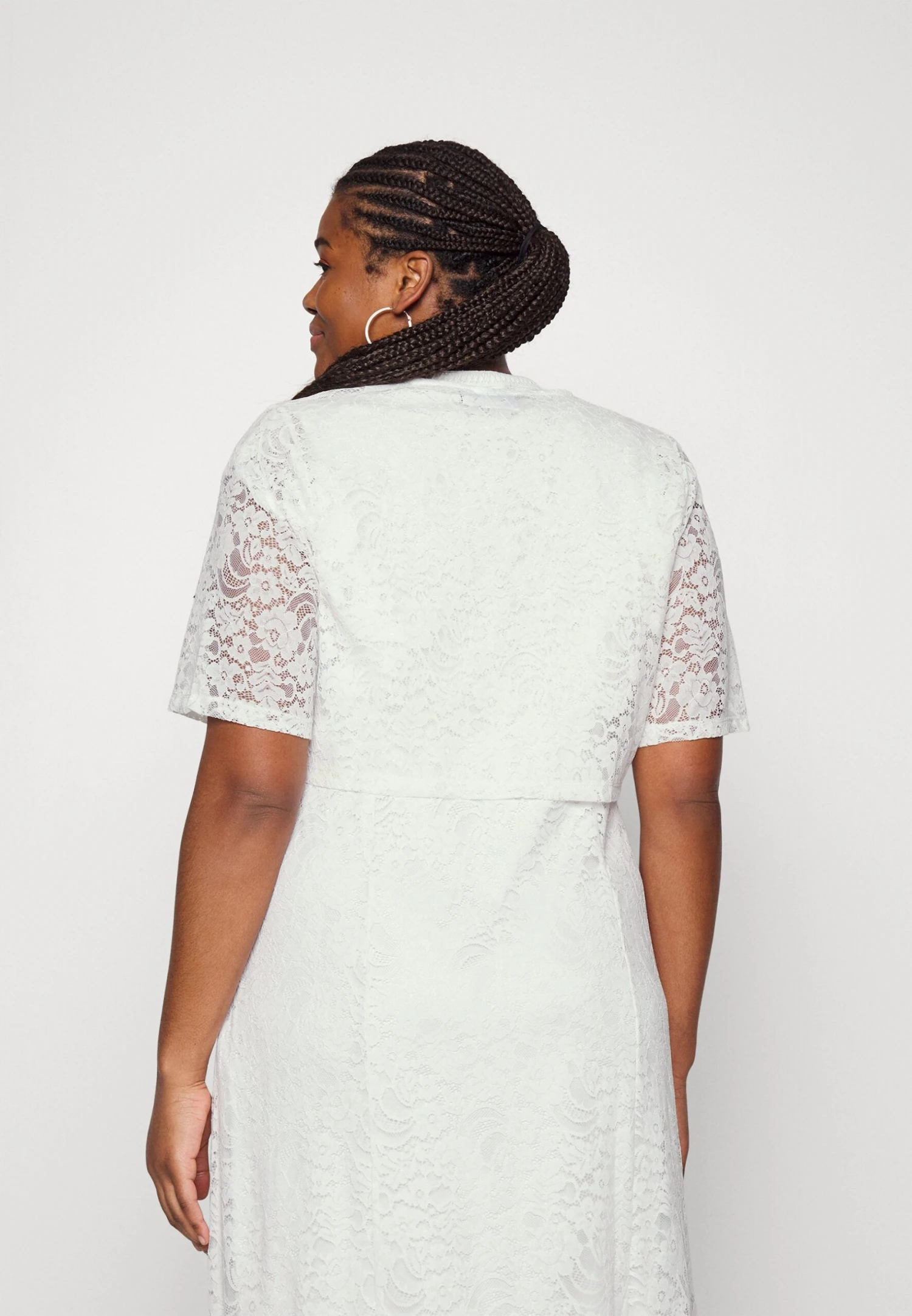 Vimely Bolero - Lichte Jas - Cloud Dancer 5 Vimely Bolero - Lichte Jas - Cloud Dancer - Afbeelding 3