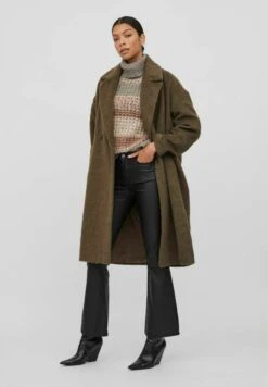 Vila Mantel Langer - Mantel - Crocodile 12 Vila Mantel Langer - Mantel - Crocodile -Vila 8a1d5d9a446841b7bc00b20bc3c86408