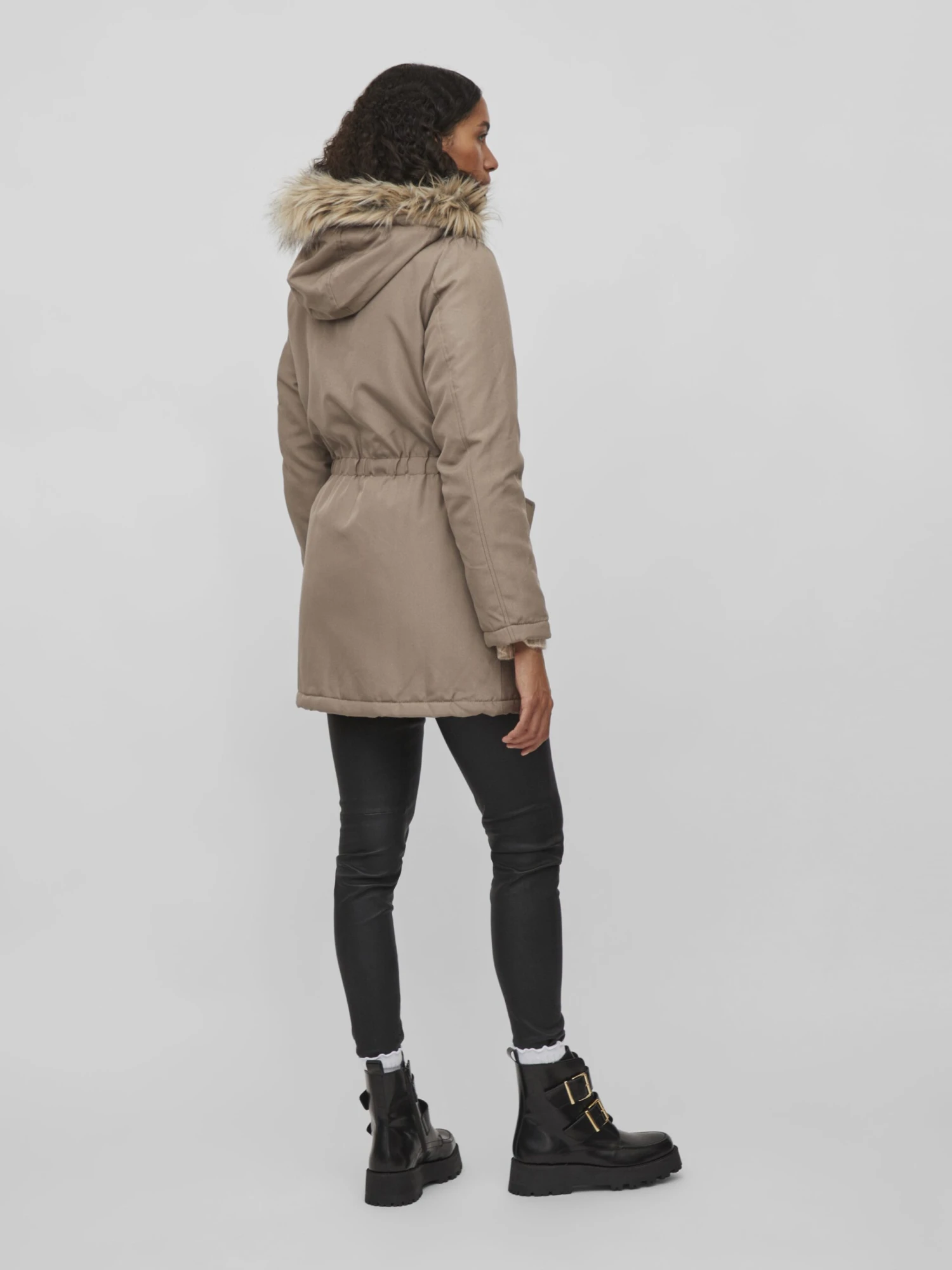 Vila Parka - Fungi 5 Vila Parka - Fungi - Afbeelding 3