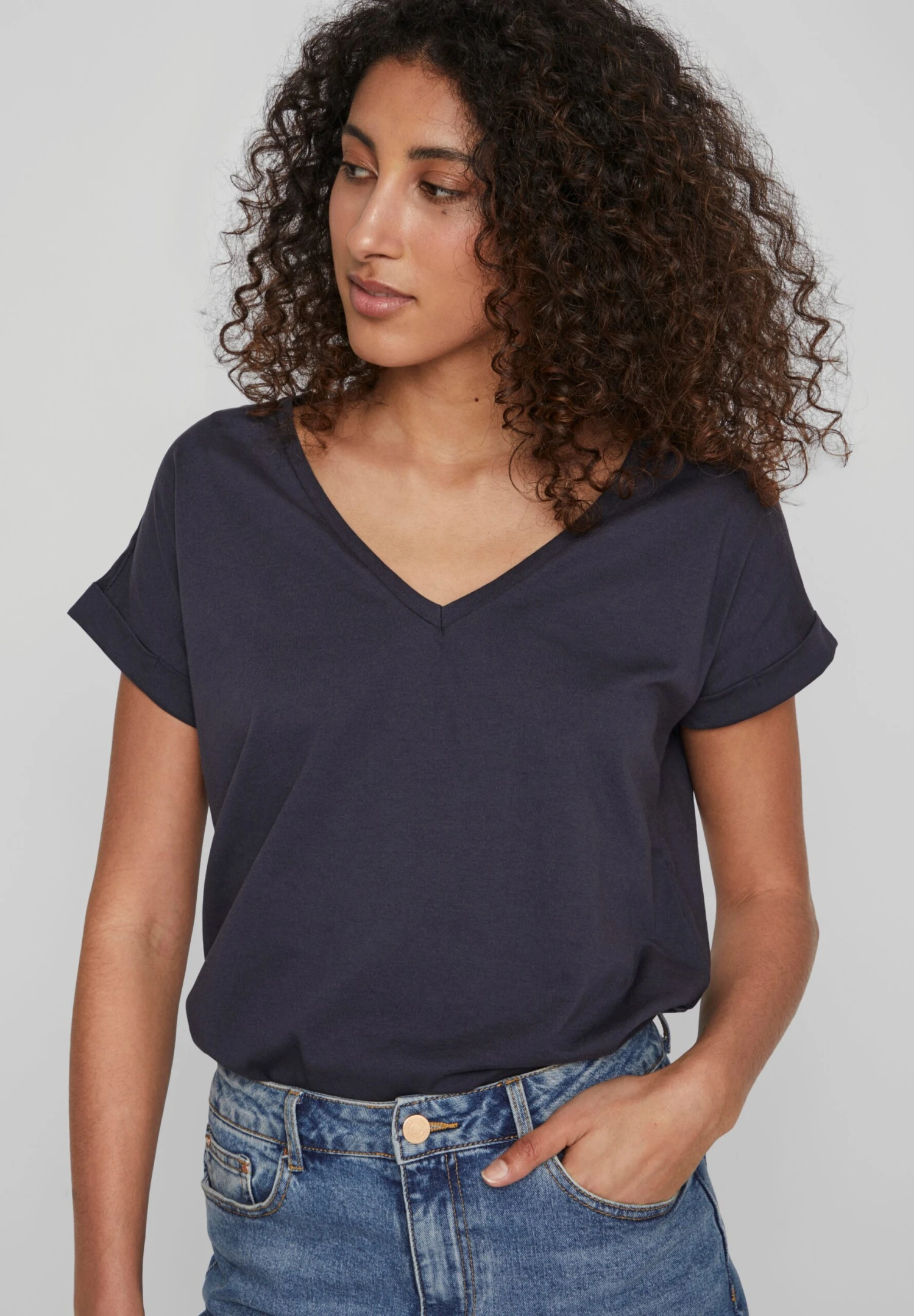 Vila Vidreamers V Neck - T-Shirt Basic - Total Eclipse 6 Vila Vidreamers V Neck - T-Shirt Basic - Total Eclipse - Afbeelding 4
