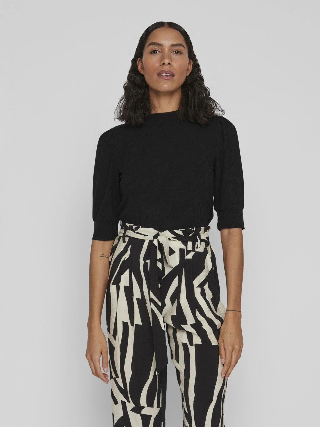 Vila Vifelia - Longsleeve - Black 3 Vila Vifelia - Longsleeve - Black