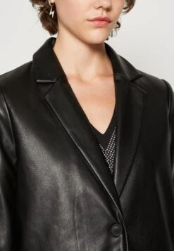 Vila Vinille Loose - Imitatieleren Jas - Black 13 Vila Vinille Loose - Imitatieleren Jas - Black -Vila 98c2c4323530400f98f125116e454dbf