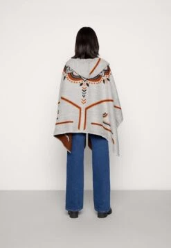 Vila Vicitrin Poncho - Poncho - Cement 10 Vila Vicitrin Poncho - Poncho - Cement -Vila 9bfbfe099d194fad9b16c4cc8cef81ac