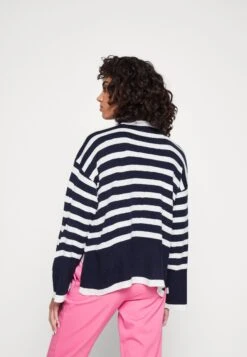 Vila Vistripi Rollneck - Trui - Blue Cloud Dancer 10 Vila Vistripi Rollneck - Trui - Blue Cloud Dancer -Vila a1b961c9a4ec49f68bd4e234c825242f