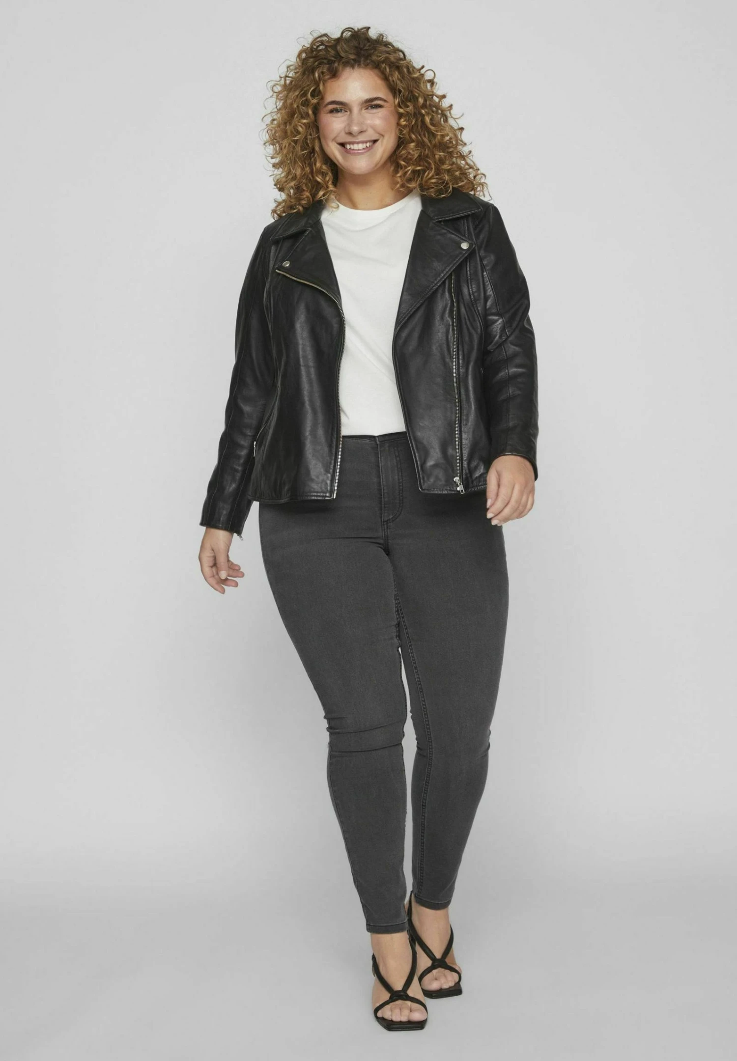 Curve - Blazer - Black 4 Curve - Blazer - Black - Afbeelding 2