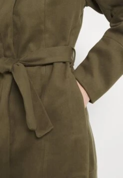 Vila Vipoku High Neck Coat - Mantel - Dark Olive 13 Vila Vipoku High Neck Coat - Mantel - Dark Olive -Vila a7e33fc68c8646ed9c618a91824ebf1d