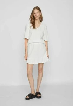 Vila V-Ausschnitt - Blouse - Cloud Dancer 9 Vila V-Ausschnitt - Blouse - Cloud Dancer -Vila ab817d085a5941c189fc06c08c34c10a