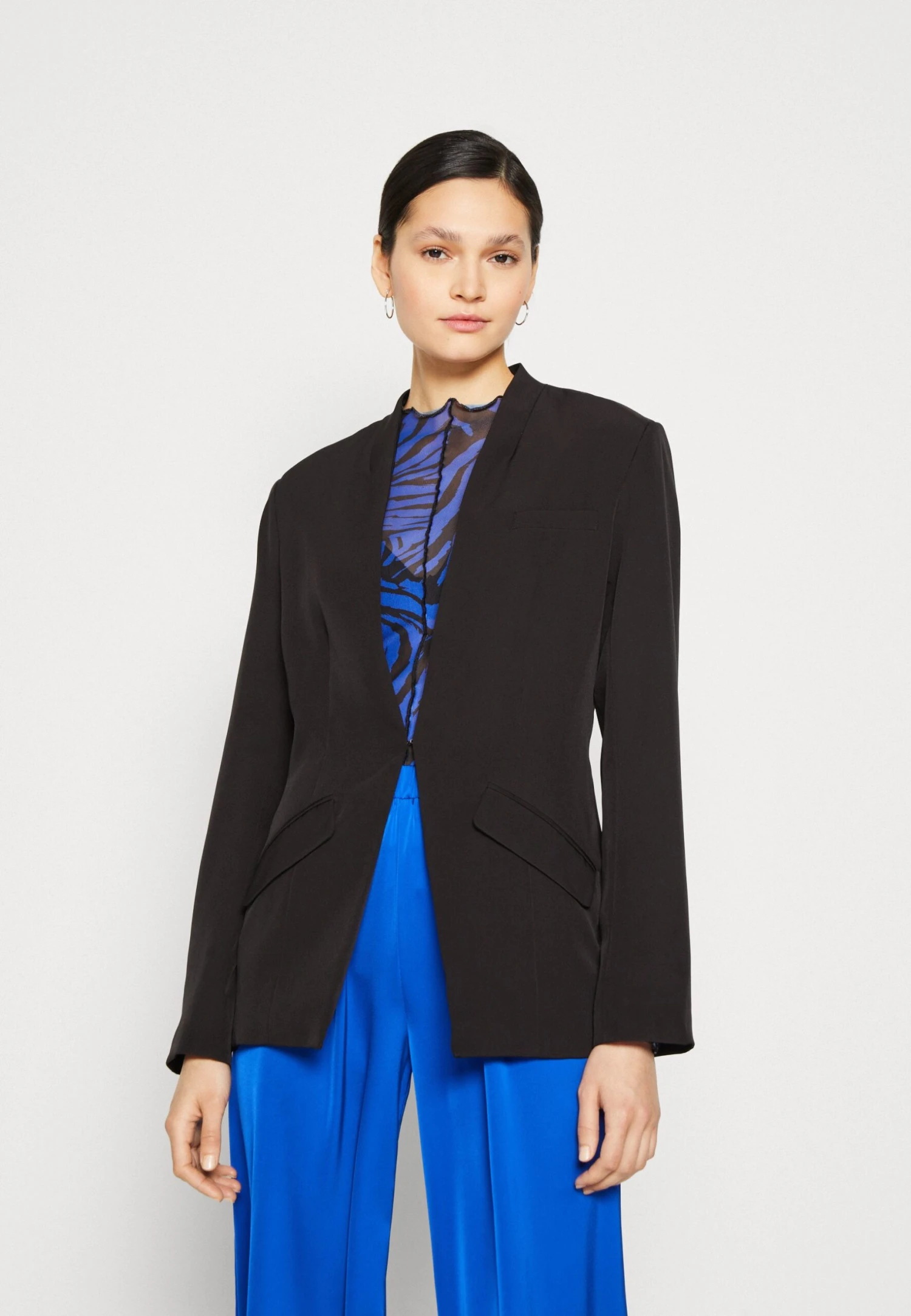 Vila Vilysa- Blazer - Black 3 Vila Vilysa- Blazer - Black
