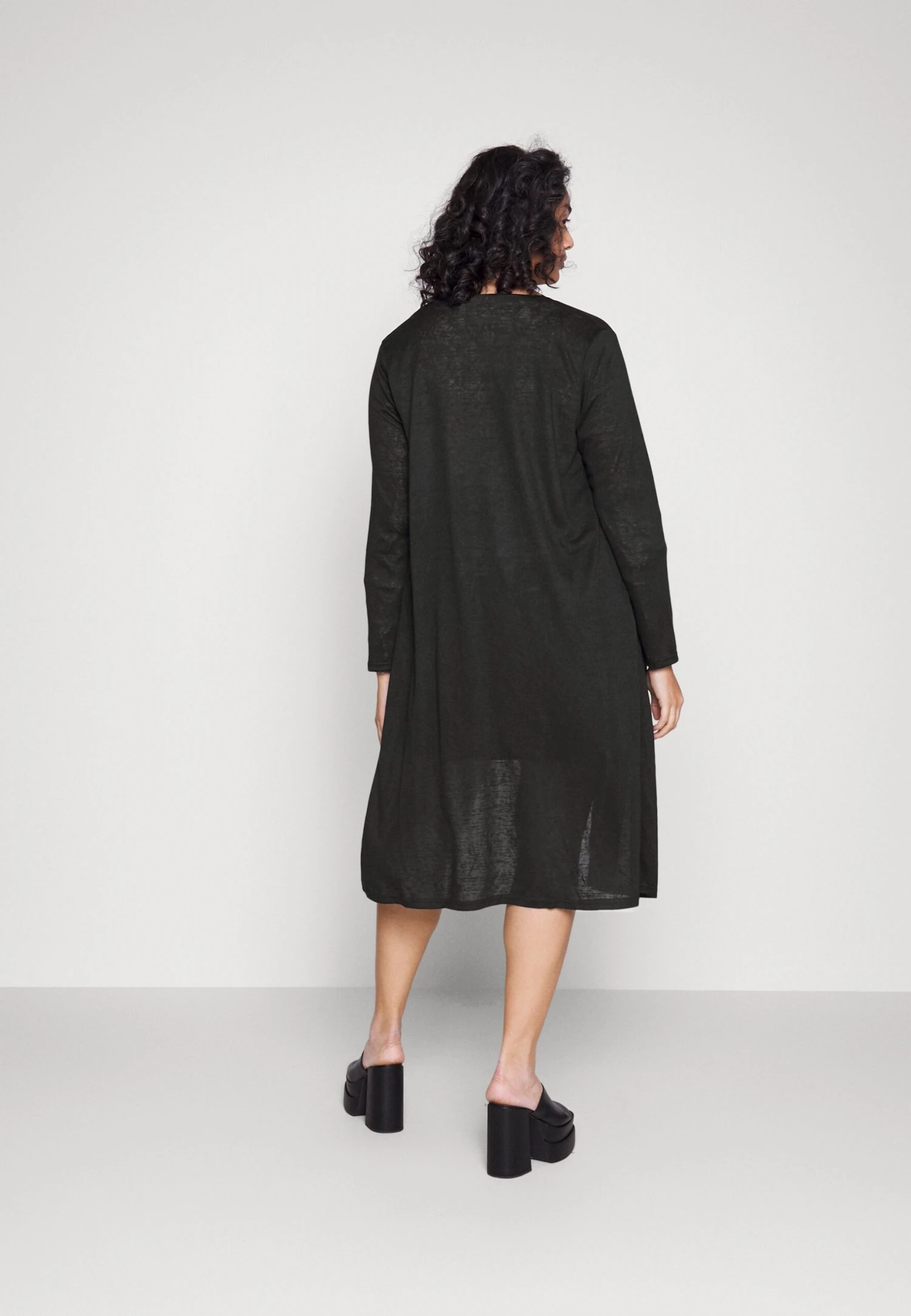 Visumi - Vest - Black 5 Visumi - Vest - Black - Afbeelding 3