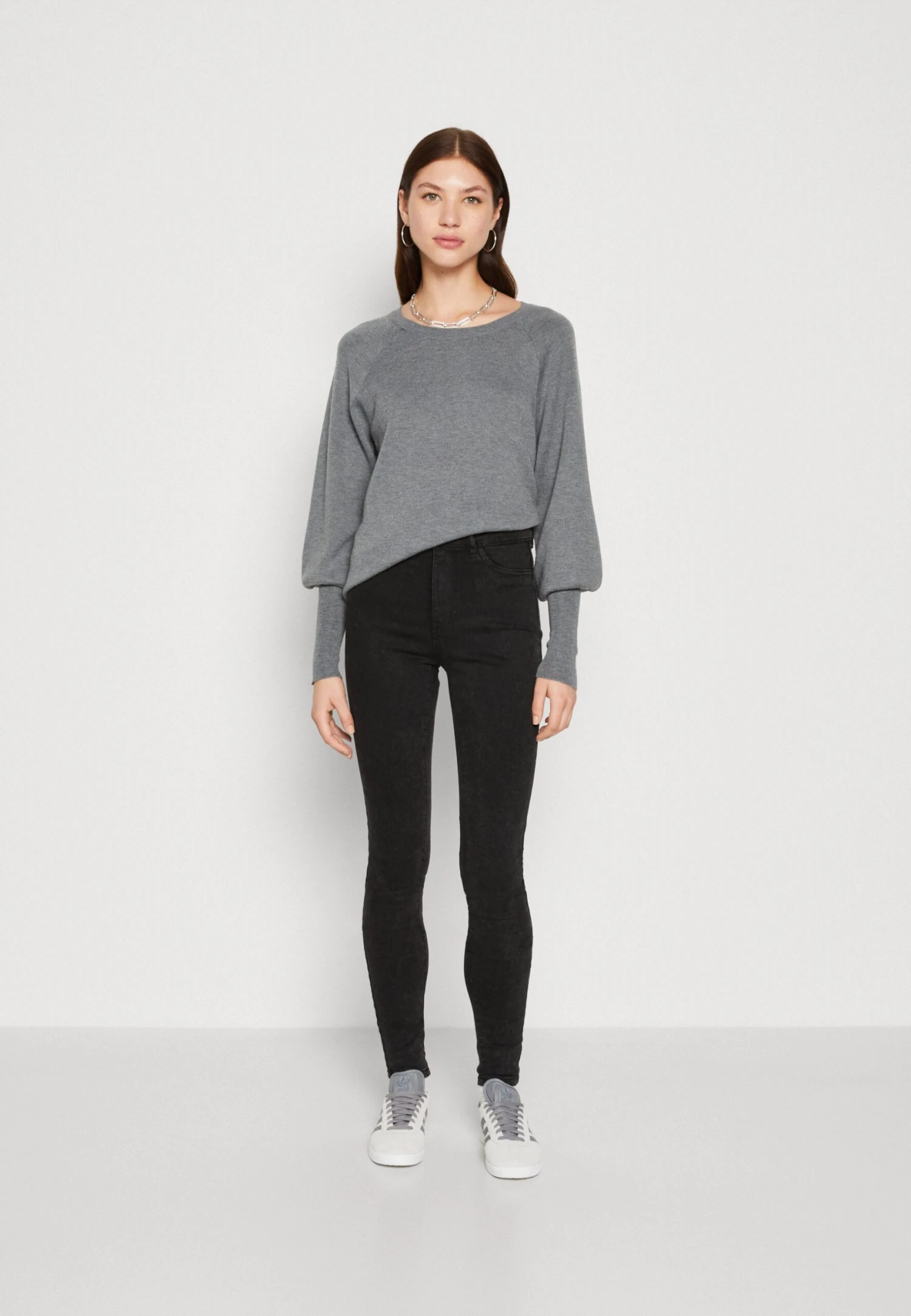 Vila Vimarla O Neck - Trui - Medium Grey Melange 4 Vila Vimarla O Neck - Trui - Medium Grey Melange - Afbeelding 2