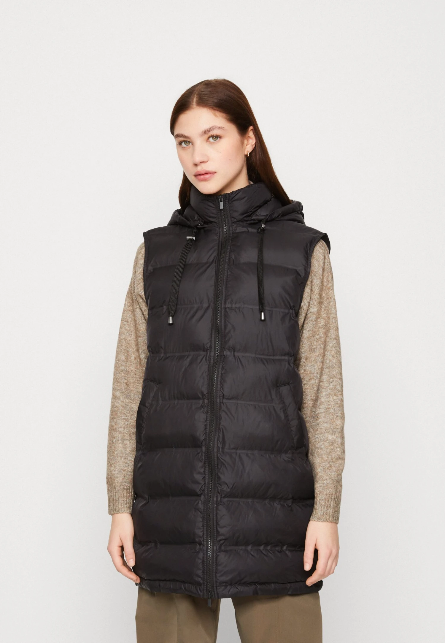 Vila Vitrish New Noos - Bodywarmer - Black 3 Vila Vitrish New Noos - Bodywarmer - Black