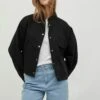 Vila Lichte Jas - Black 1 Vila Lichte Jas - Black -Vila cb1123ad77364460ae889cd6838f90d3