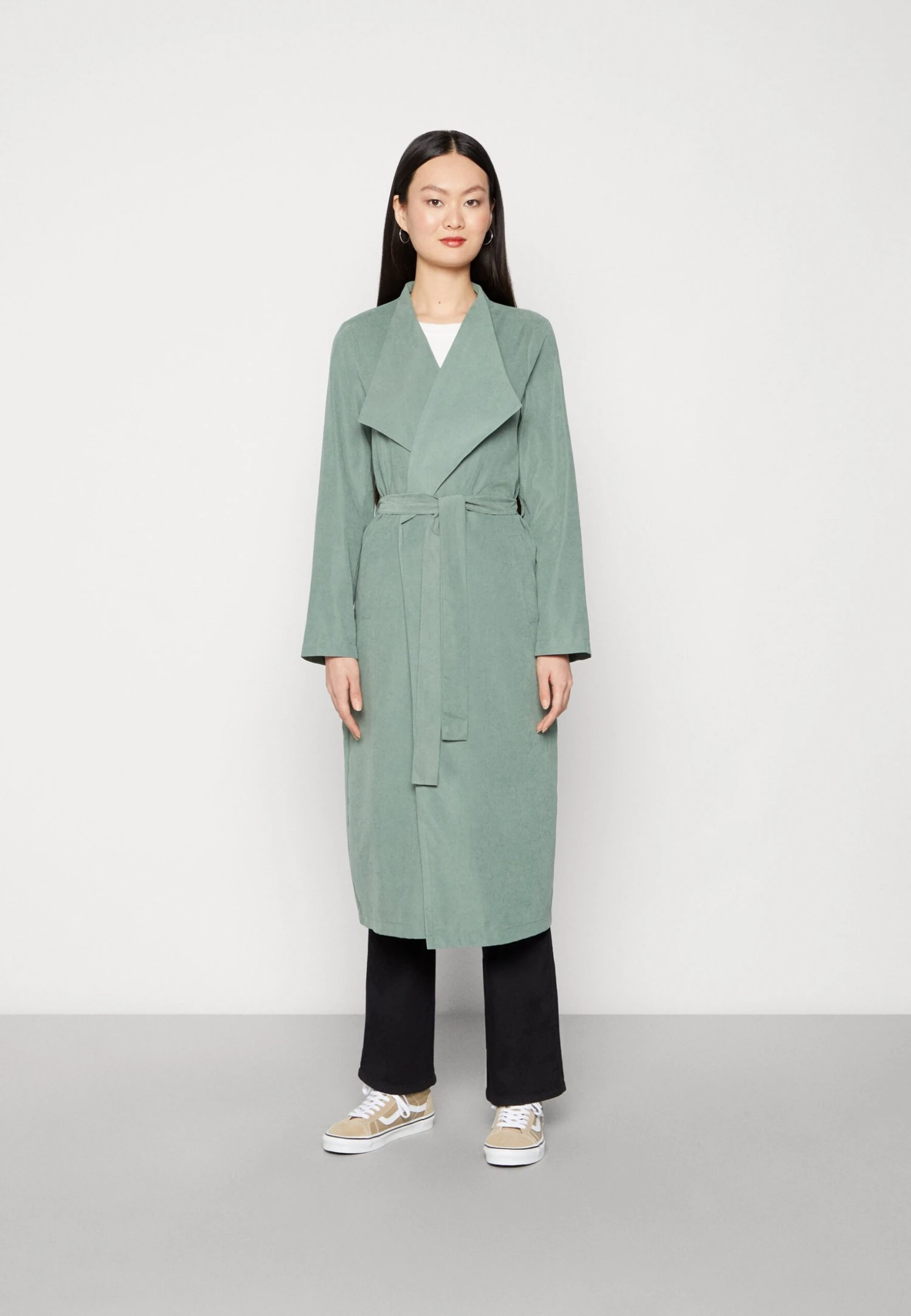 Vila Vipeach- Trenchcoat - Laurel Wreath 3 Vila Vipeach- Trenchcoat - Laurel Wreath