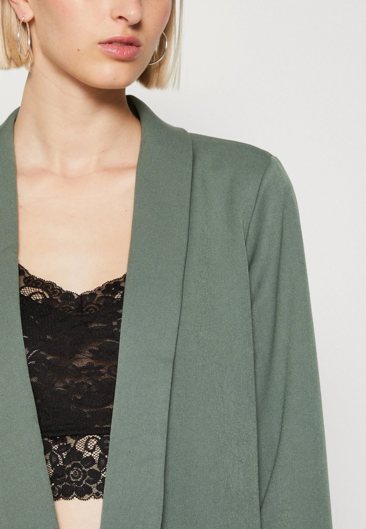 Vila Vivarone Open - Blazer - Duck Green 8 Vila Vivarone Open - Blazer - Duck Green - Afbeelding 6