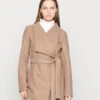 Vila Vicooley- Trenchcoat - Portabella 1 Vila Vicooley- Trenchcoat - Portabella -Vila d821cddee6fa4b27847e3d2b0b3d1649