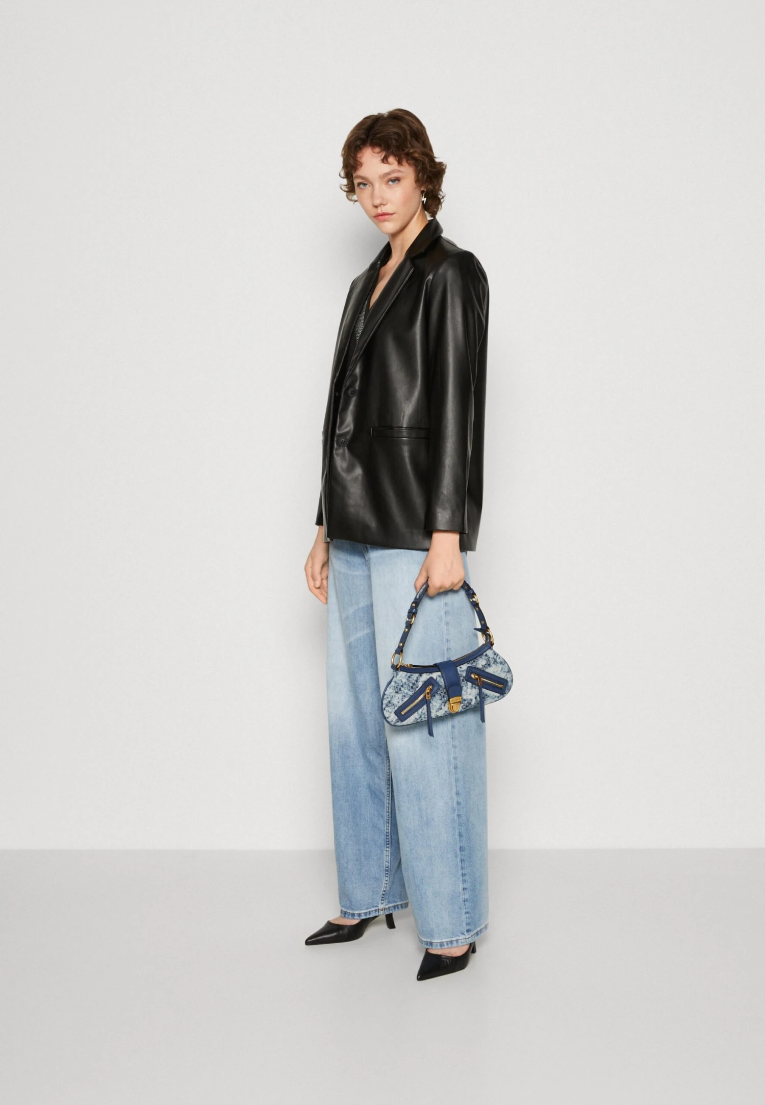 Vila Vinille Loose - Imitatieleren Jas - Black 4 Vila Vinille Loose - Imitatieleren Jas - Black - Afbeelding 2