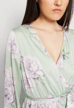 Vila Viestel V Neck Ankle Dress - Galajurk - Cameo Green 13 Vila Viestel V Neck Ankle Dress - Galajurk - Cameo Green -Vila e326aba24fa6408da8c70835d18ffb2e