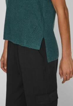 Vila Viril V-Neck- Top - Ponderosa Pine -Vila e43102c8c2734280be79ac2af2edce9c