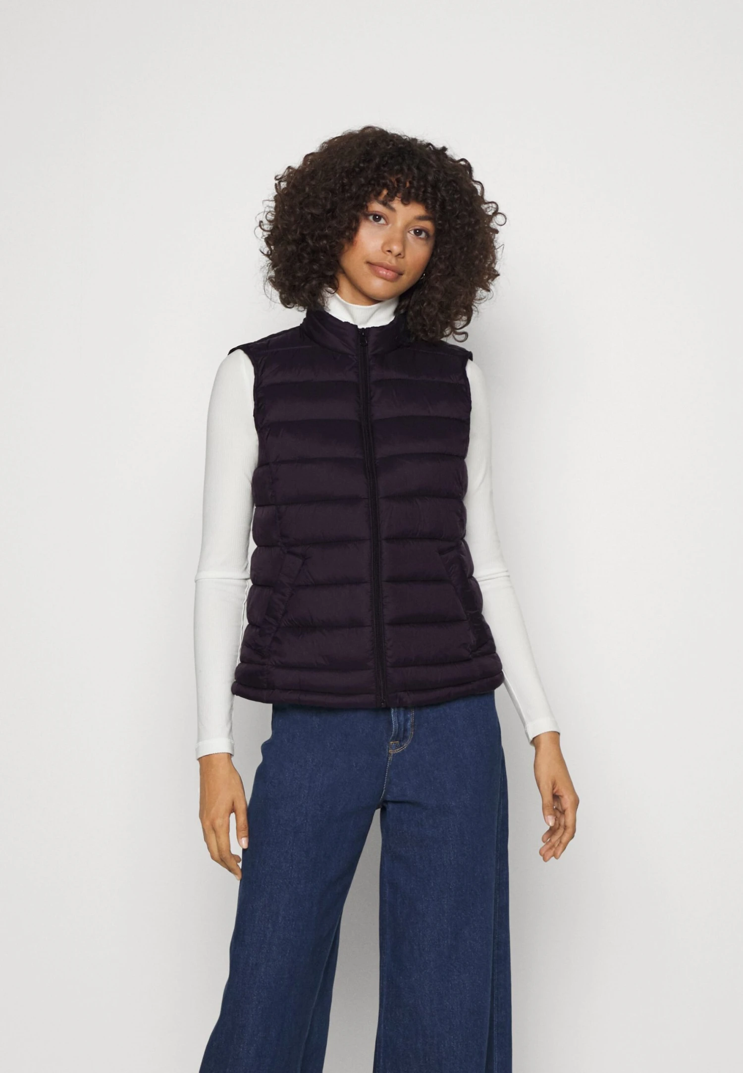 Vila Viminsk Short Waistcoat - Bodywarmer - Black 3 Vila Viminsk Short Waistcoat - Bodywarmer - Black