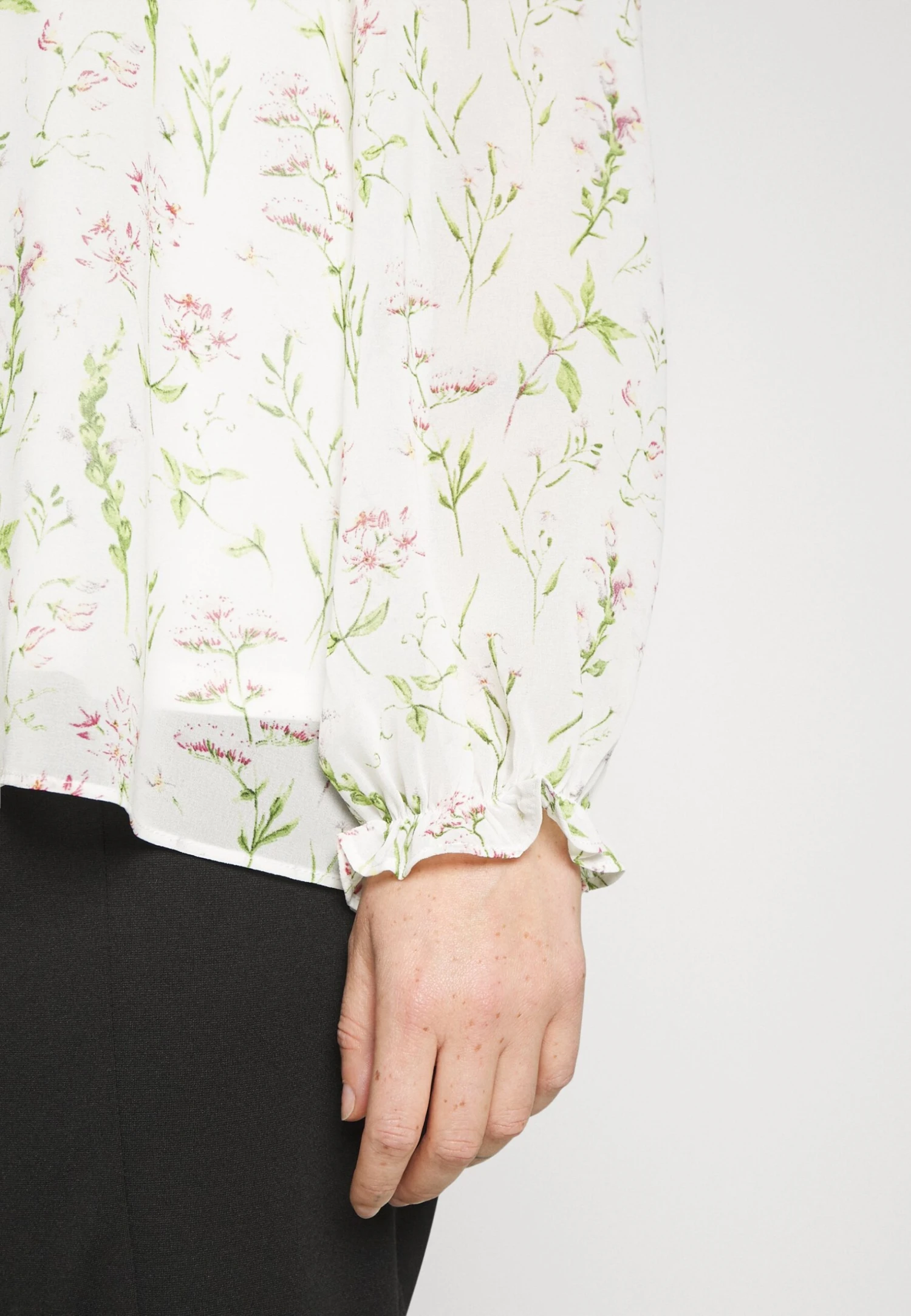 Vimolly O-Neck Shirt - Longsleeve - Cloud Dancer 8 Vimolly O-Neck Shirt - Longsleeve - Cloud Dancer - Afbeelding 6