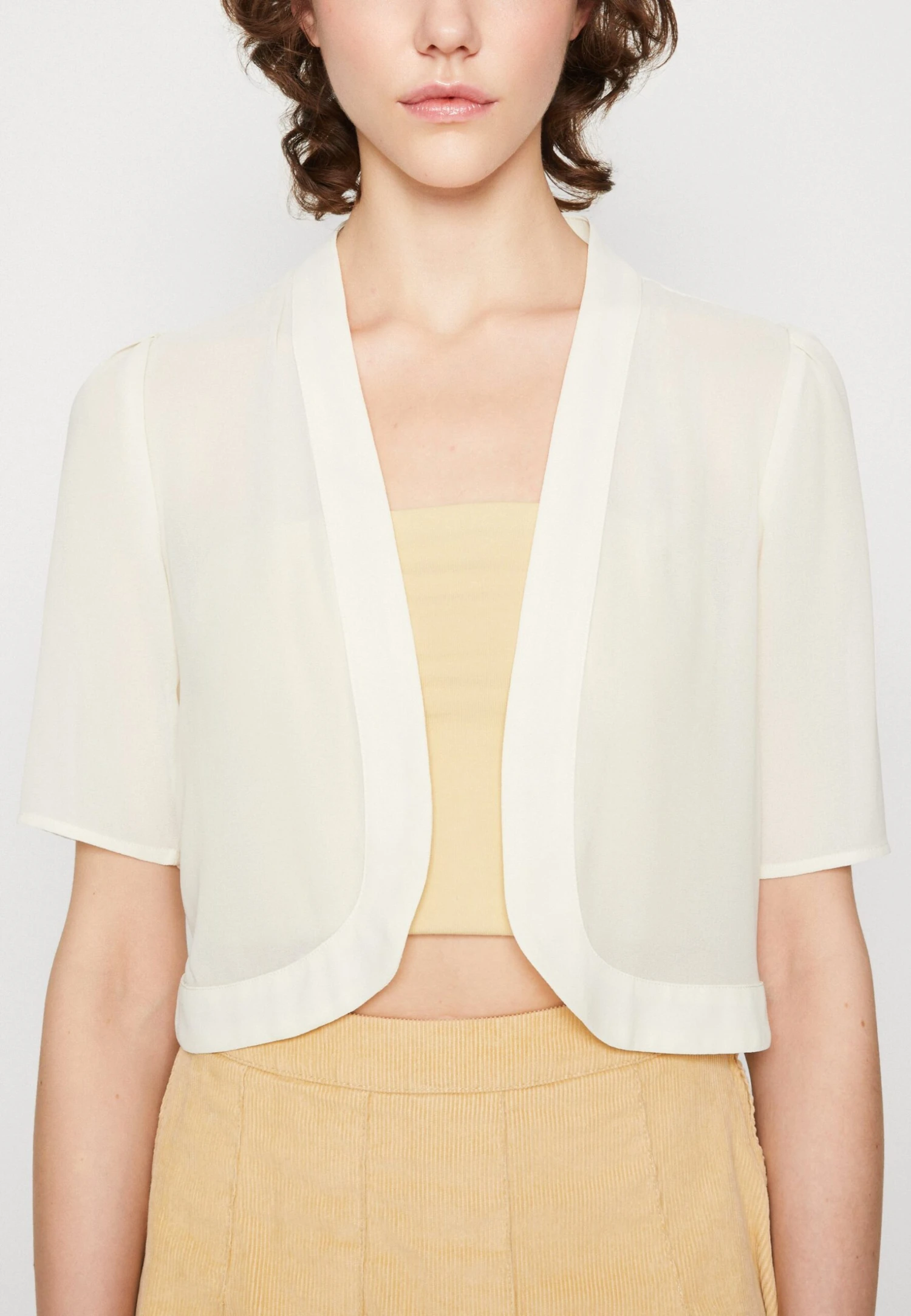 Vila Vikathrina Cropped Bolero - Blazer - Birch 8 Vila Vikathrina Cropped Bolero - Blazer - Birch - Afbeelding 6