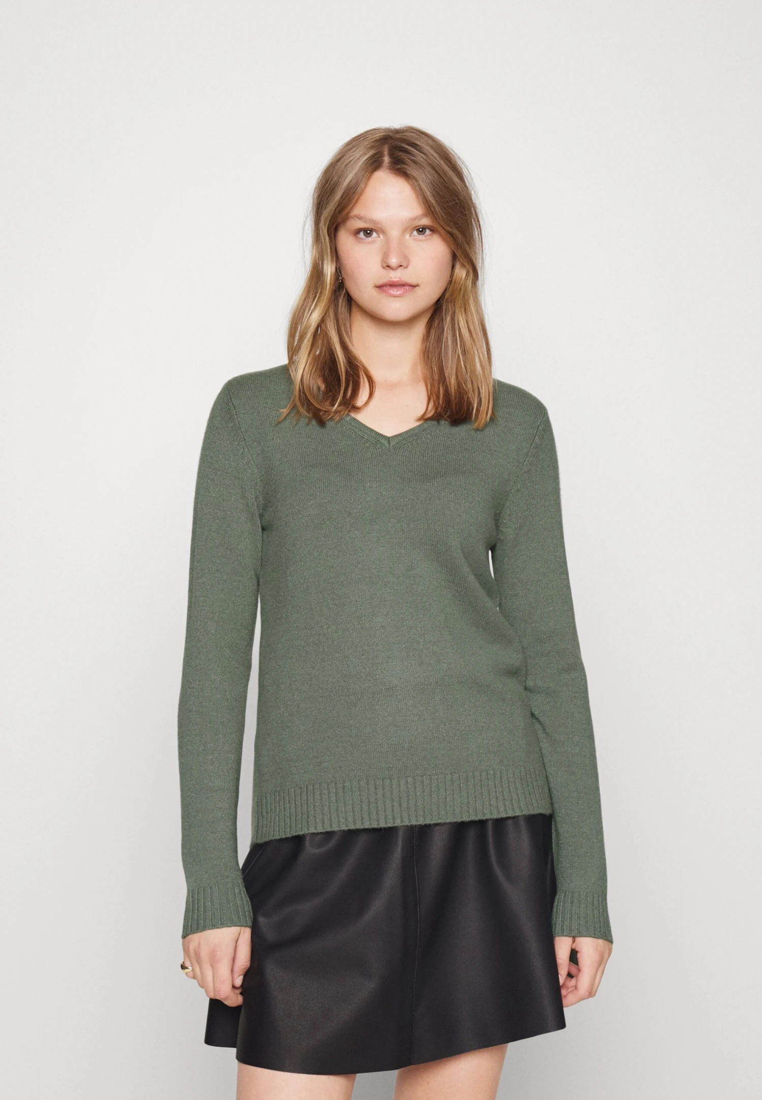 Vila Viril V-Neck L/S-Noos - Trui - Laurel Wreath 5 Vila Viril V-Neck L/S-Noos - Trui - Laurel Wreath - Afbeelding 3